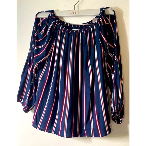 Abercrombie Kids Girls Blouse 11/12 Stripe Blue White Cold Shoulder Long Sleeve - Picture 2 of 6